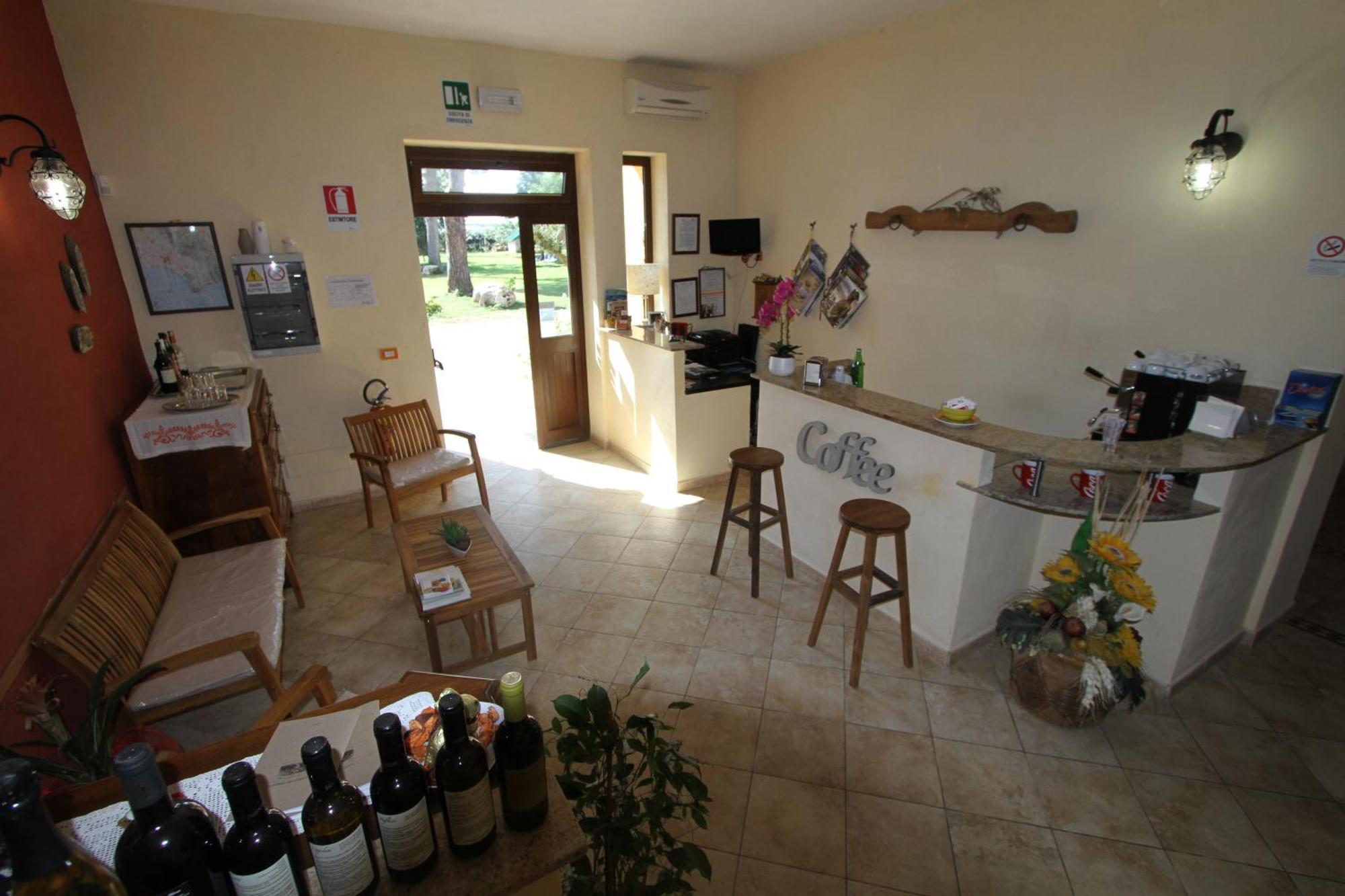 Agriturismo Ali E Radici Чистерна ди Латина Екстериор снимка